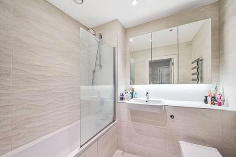 undefined, Montmorency Gardens, New Southgate, London, N11