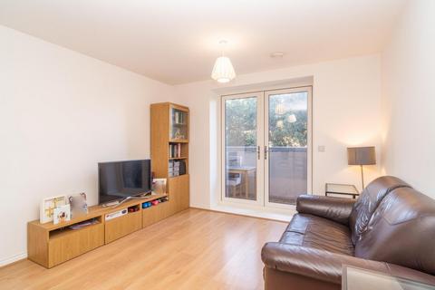 1 bedroom apartment for sale, Manor Way, Borehamwood, WD6