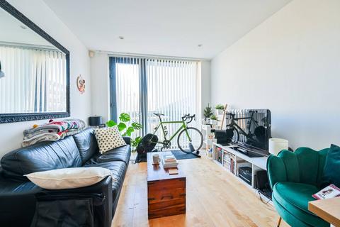 1 bedroom flat for sale, City Walk, London Bridge, London, SE1