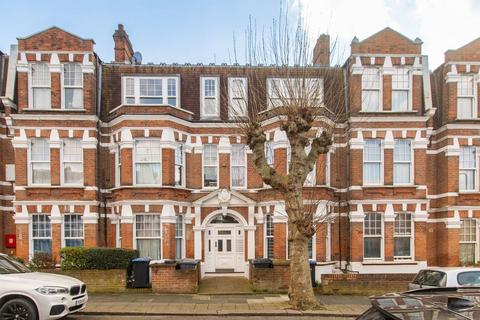 4 bedroom flat for sale, Rutland Park, Willesden Green, London, NW2