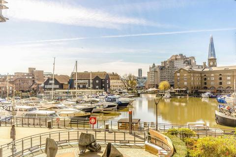 2 bedroom flat to rent, St Katharines Way, St Katharine Docks, London, E1W