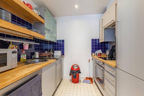 1 bedroom flat to rent, Coke Street, Aldgate, London, E1