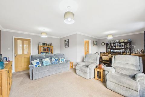 3 bedroom detached bungalow for sale, Vicarage Road, Thetford IP24