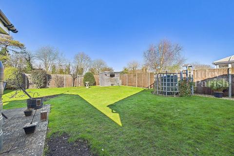 3 bedroom detached bungalow for sale, Vicarage Road, Thetford IP24