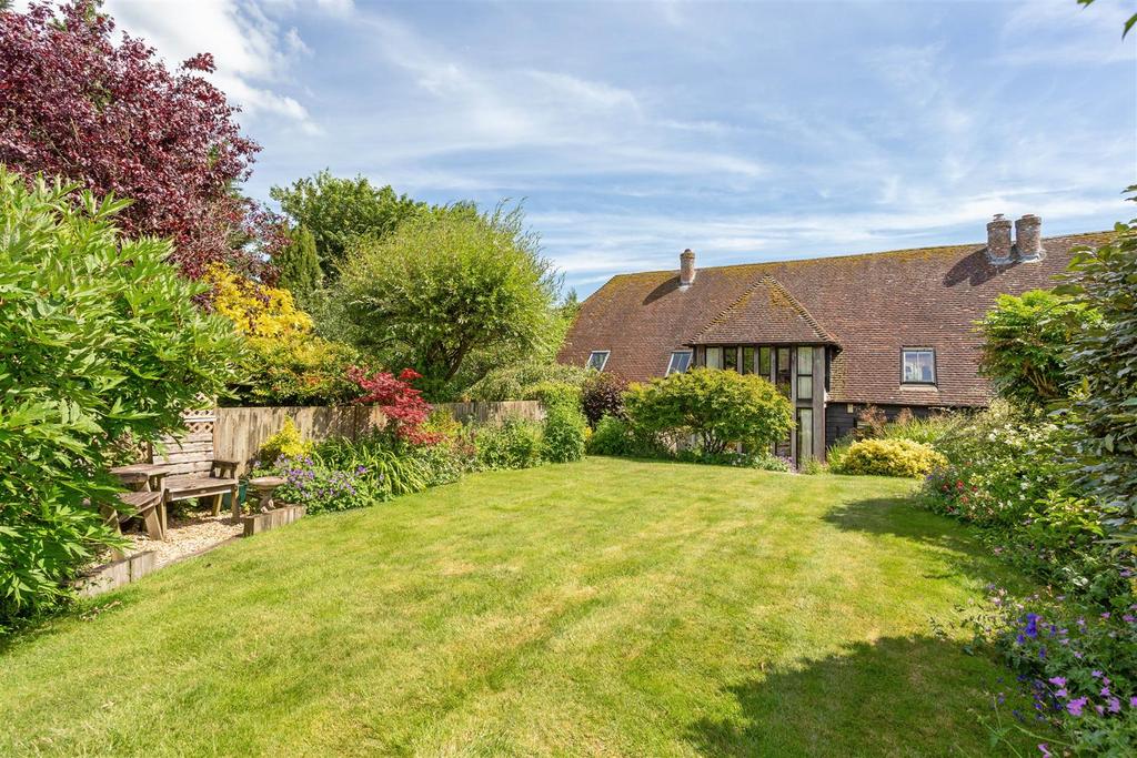 73778 4 Pound Farm Barns Winchester Road Chawton (