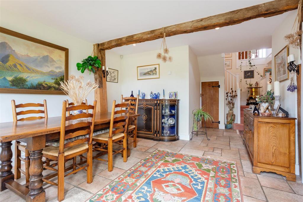 73778 4 Pound Farm Barns Winchester Road Chawton (