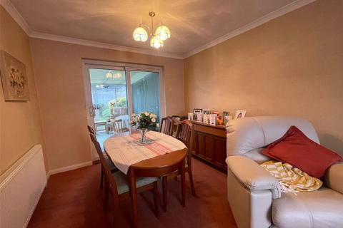 2 Sunning Hill, Northfleet, Gravesend, DA11 8AH