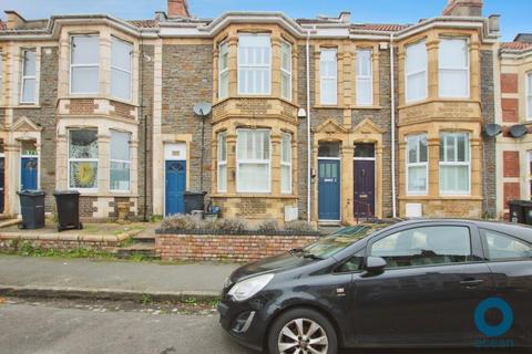 5 bedroom terraced house to rent, Muller Avenue, Bristol BS7