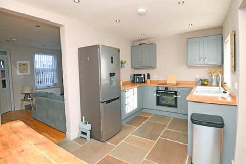 3 bedroom cottage for sale, York Road, Boroughbridge