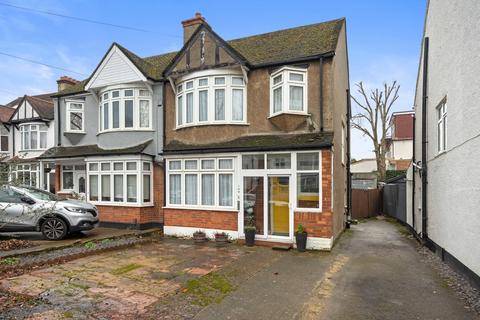 3 bedroom semi-detached house for sale, Demesne Road, Wallington