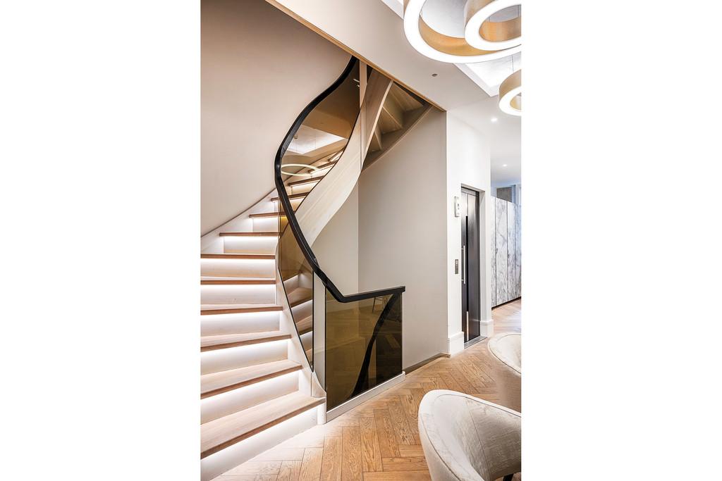 Warwick House 07b