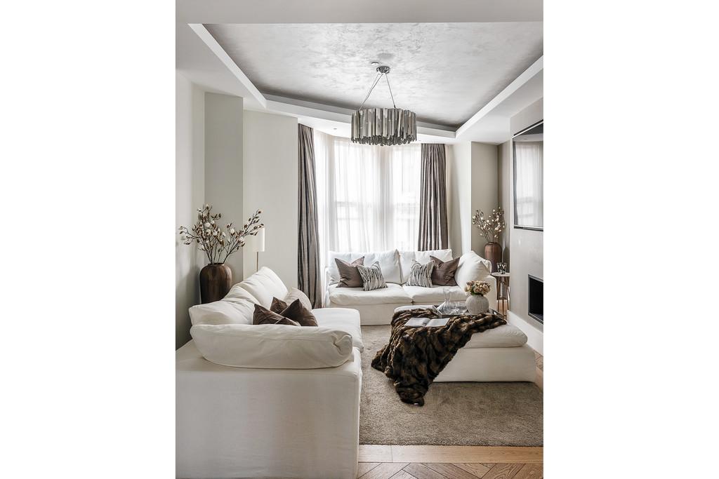 Warwick House 15b