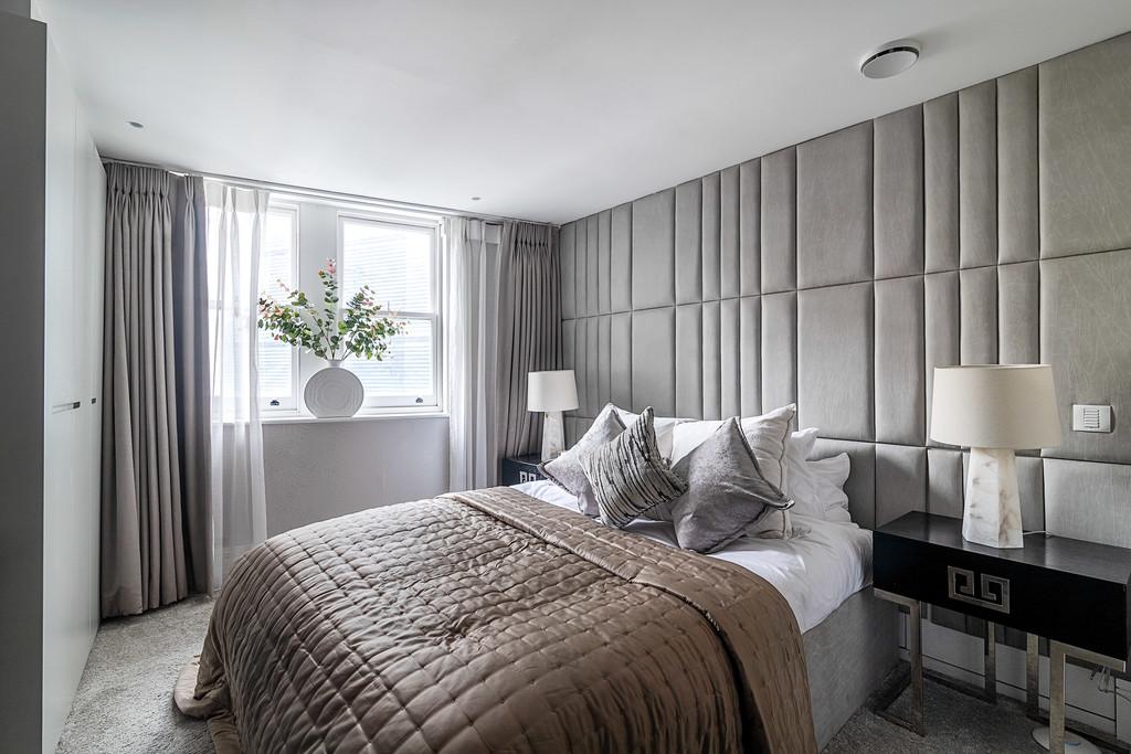 Warwick House 54