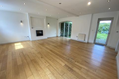 4 bedroom barn conversion to rent, The Maple, Haslington