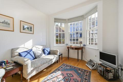 4 bedroom townhouse for sale, West Cross, Tenterden, Kent TN30 6JL