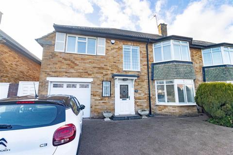 4 bedroom semi-detached house for sale, The Broadway, Tynemouth, North Shields