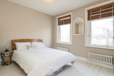 4 bedroom house for sale, Green Lane, London W7