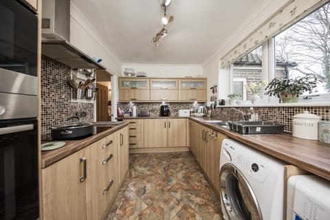 43 High Cross Fields, Crowborough, TN6 2SN