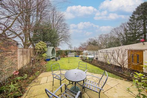 43 High Cross Fields, Crowborough, TN6 2SN