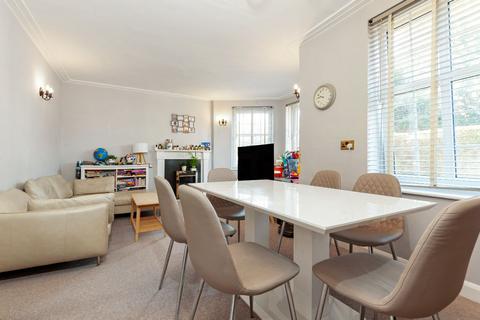 3 bedroom apartment for sale, Sion Road, Twickenham