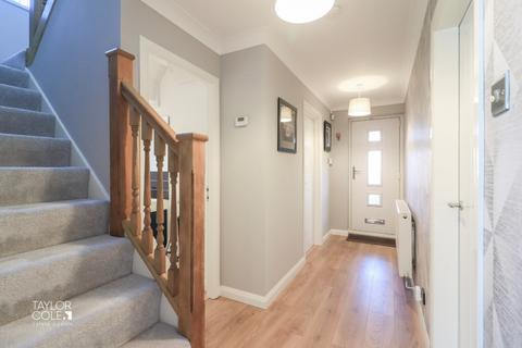 4 bedroom detached house for sale, Abbey Road, Abbotsgate