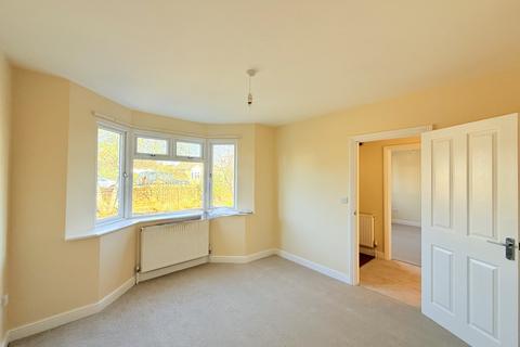 2 bedroom detached bungalow to rent, Petrellyn, New Road