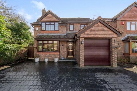 Kalana Stoke Road, Bishops Cleeve, Cheltenham, GL52 8XT