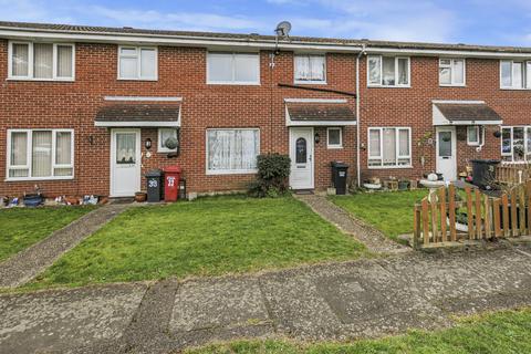 34 Rayners Close, Colnbrook, Slough, SL3 0LH