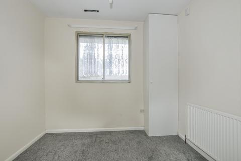 34 Rayners Close, Colnbrook, Slough, SL3 0LH
