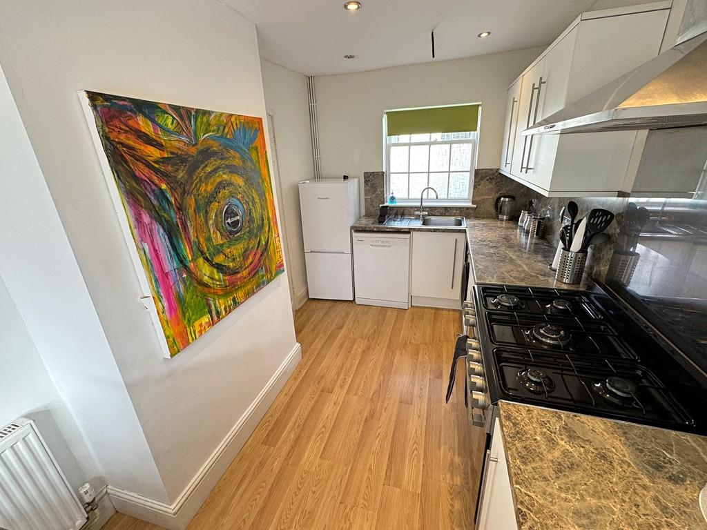 Kitchen 1