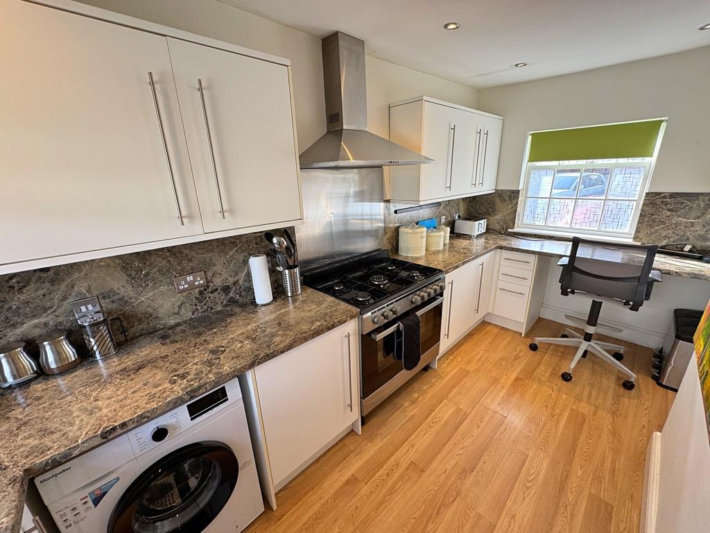Kitchen 3