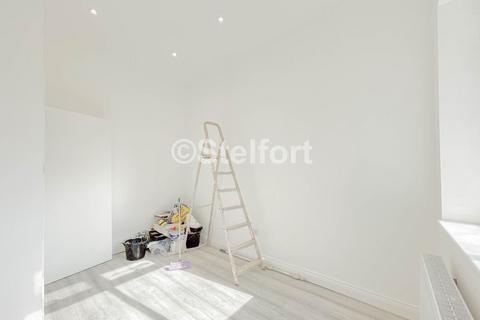 undefined, Howards Road, London E13