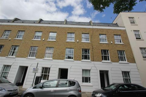 1 bedroom in a house share to rent, Richborne Terrace, Vauxhall SW8