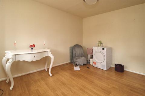 1 bedroom end of terrace house for sale, Willowmead Close, Surrey GU21