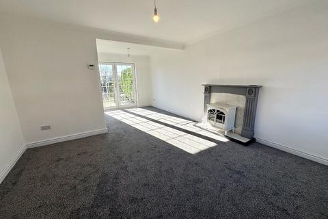 3 bedroom semi-detached house for sale, North Cliffe Drive, Thornton