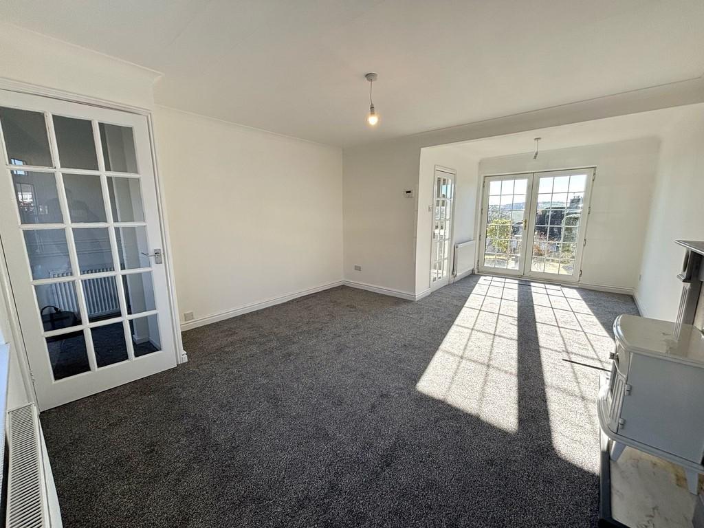 Living room 2