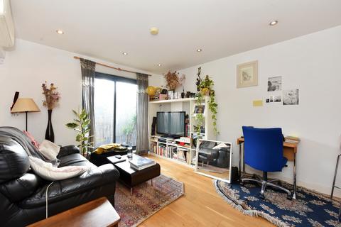 2 bedroom apartment for sale, Morning Lane, London E9