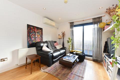 2 bedroom apartment for sale, Morning Lane, London E9