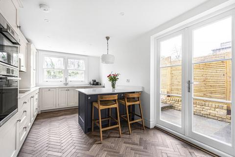 184 Albyn Road, London, SE8 4JQ