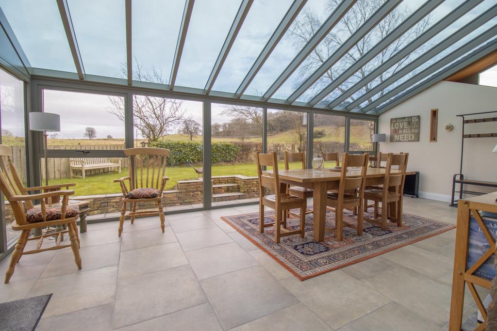 Retreat Dining Area