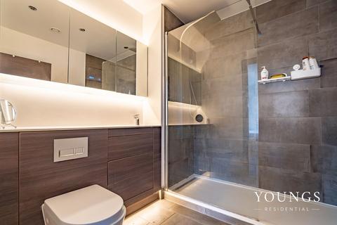 2 bedroom flat for sale, Fairfax Drive, Prospects Place, SS0