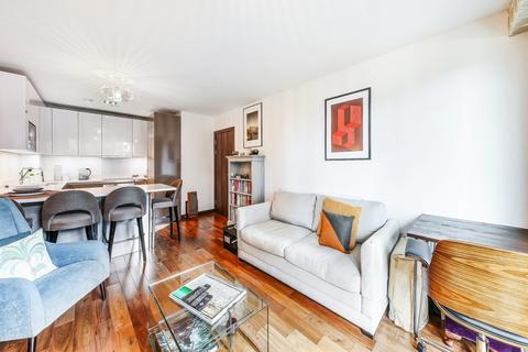 1 bedroom apartment for sale, Bridges Wharf, London SW11