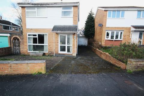 3 bedroom detached house for sale, Avon Court, MOLD