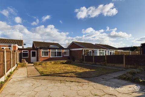 2 bedroom bungalow for sale, Halcyon Way, Burton-on-Trent