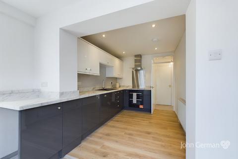 undefined, Halcyon Way, Burton-on-Trent