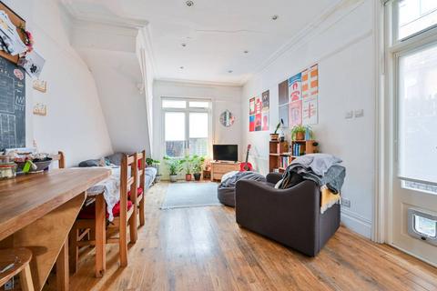 2 bedroom flat to rent, Sylvan Terrace, Peckham Rye, London, SE15