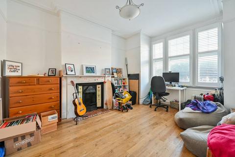 2 bedroom flat to rent, Sylvan Terrace, Peckham Rye, London, SE15