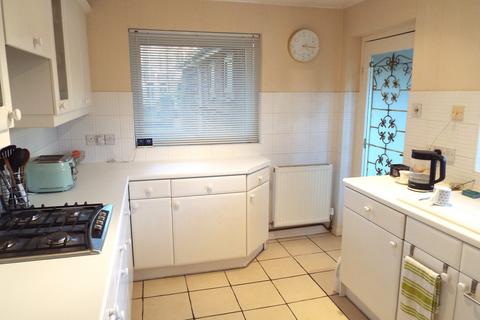 4 bedroom detached house for sale, 111 Park Avenue
