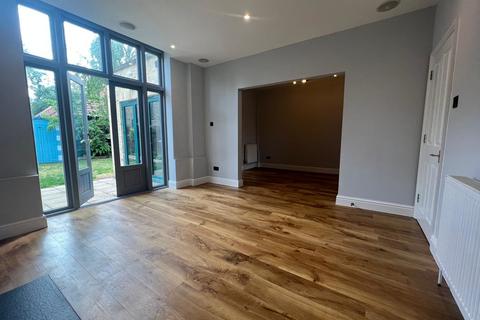 4 bedroom barn conversion to rent, Parsonage Barns, Cambridge CB25