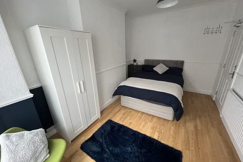 1 bedroom in a house share to rent, 21 Kingsway , Goole